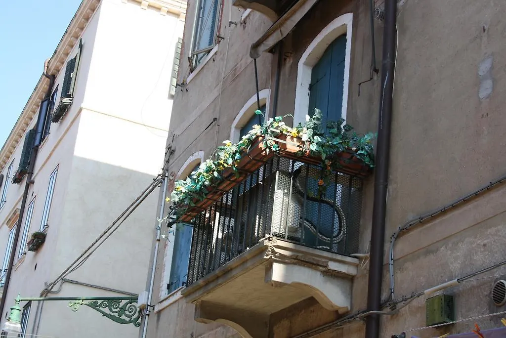 Apartamento Tiepolo Venecia 0*,
