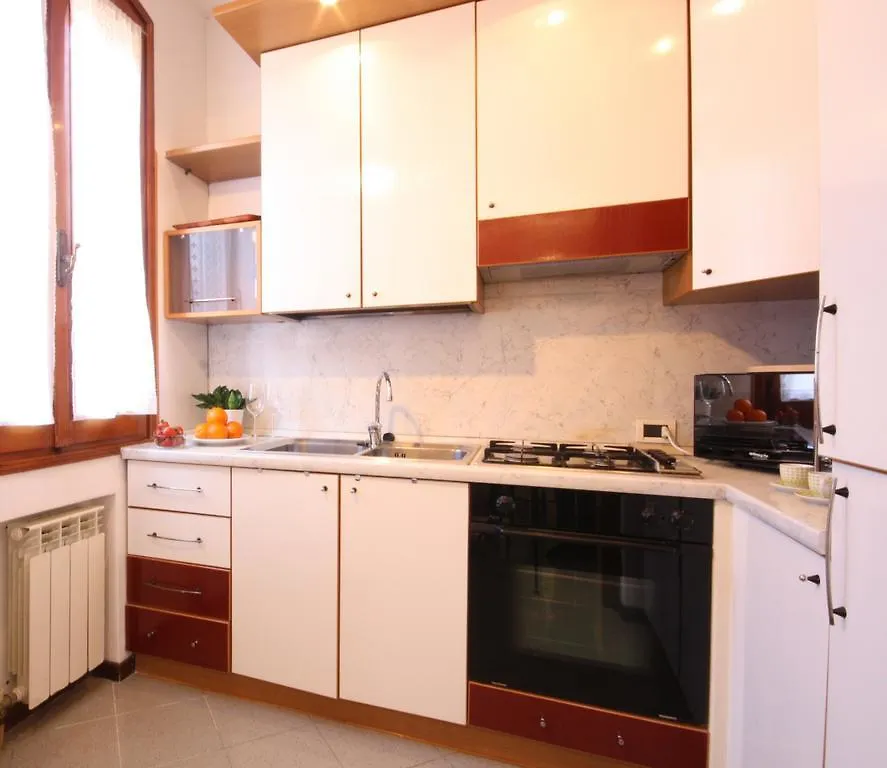 Apartamento Tiepolo Venecia 0*,